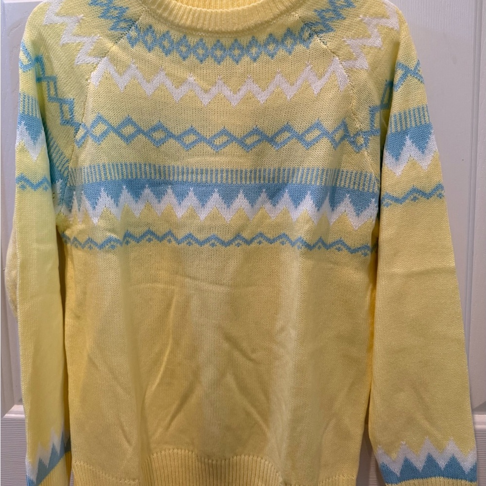 Stylish Yellow and Blue Women’s Crewneck Sweater